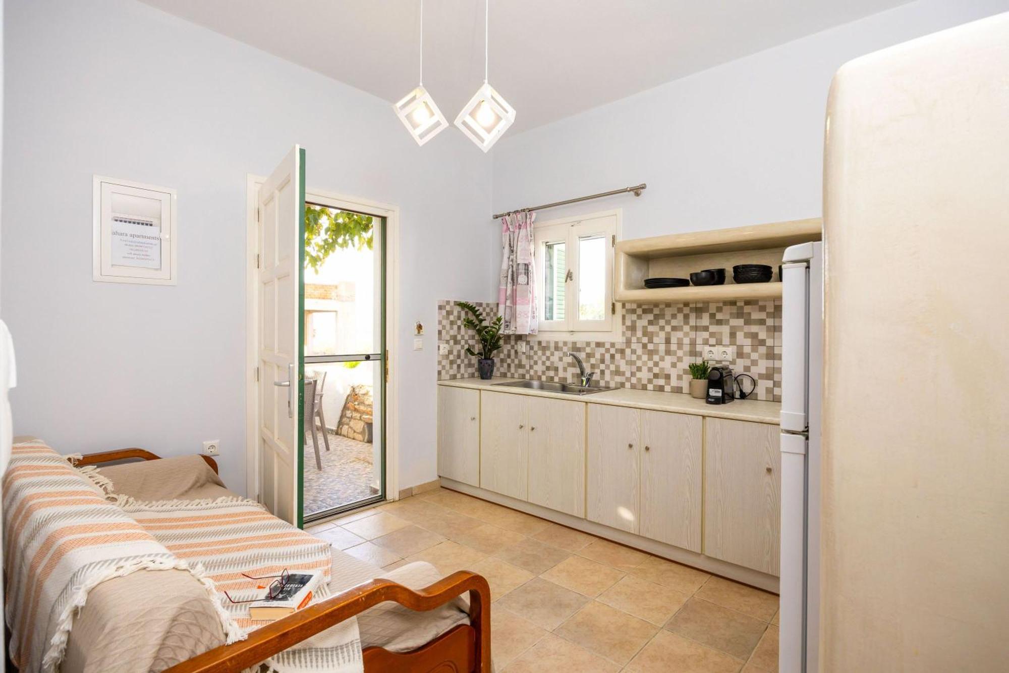 Sahara Beach Apartments - Kastraki Kastrákion Екстериор снимка